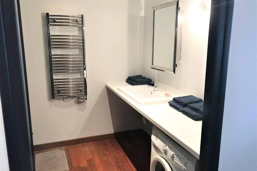 Loft Hyper Centre Reims 6 Pers Avec Parking Apartment ภายนอก รูปภาพ