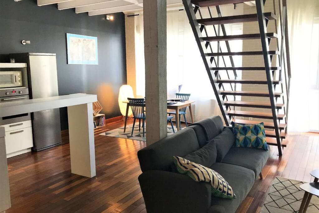 Loft Hyper Centre Reims 6 Pers Avec Parking Apartment ภายนอก รูปภาพ